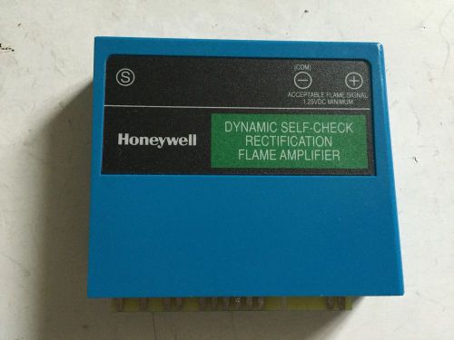 Used honeywell r7824c1002 dynamic self-check rectification flame amplifier,boxzs for sale