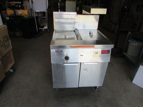 FRYMASTER GAS  FRYER with Filter magic, Model FM135