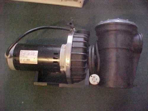 REDUCED L@@K CENTURY H995 POOL PUMP, 5 HP, 3450 RPM, 208-230/460VAC USED L@@K