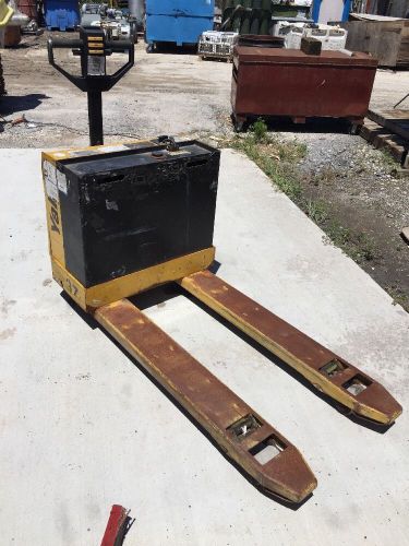 Yale MPB040ACN24C2748 Electric Pallet Jack