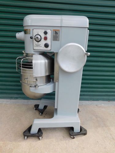 HOBART D340 40 QUART MIXER HOBART HOBART 40 QUART DOUGH MIXER