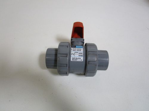 HAYWARD TRUE UNION BALL VALVE 1-1/2&#034; CPVC *NEW OUT OF BOX*