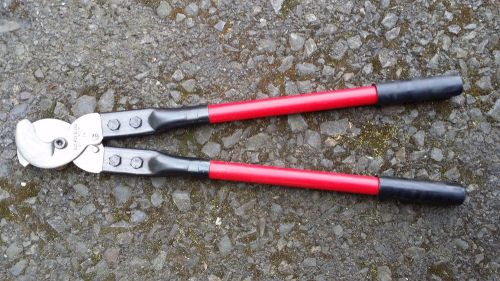 Heavy-Duty Cable Cutters, fiberglass handles