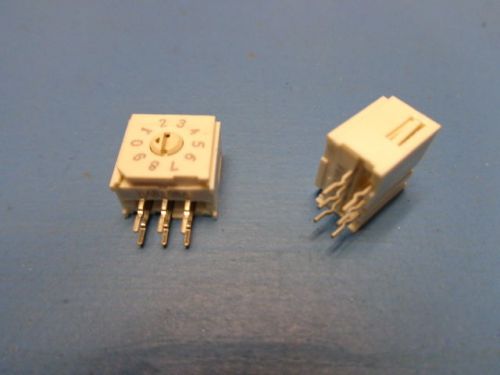 (2) 94HAB10RA Grayhill Rotary BCD DIP Switch Right Angle 50V 6 PIN DIP THRU HOLE