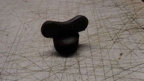 IHC McCormick Deering 1 1/2- 2 1/2 &amp; 3-5 LA LB Engine Wingnut Oil Fill Plug