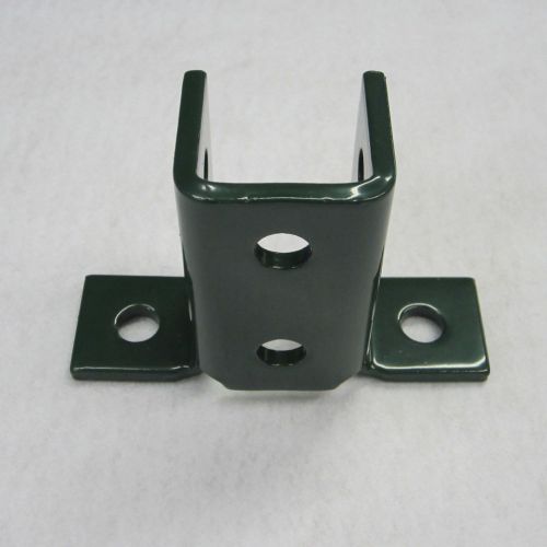 P2346 Equivalent / Unistrut / (8) Hole Winged Shaped Fitting