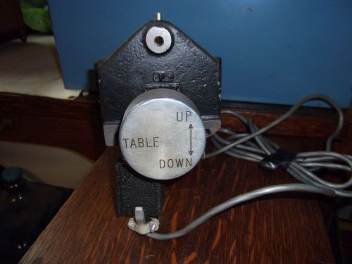 A CF-30 JONES &amp; LAMSON COMPARATOR POWER TABLE CONTROL