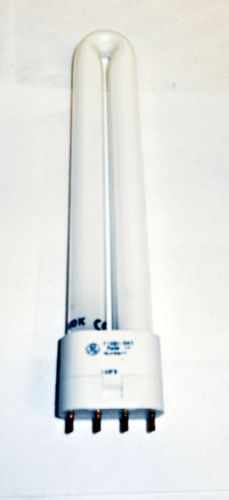 New GE CompactFluorescentLamp 18Watt Part-F18BX/8402G11 5PC=1PR 13181EL