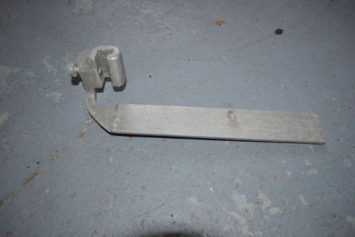 Adjustable bracket for Qualheim 440 Food Chopper