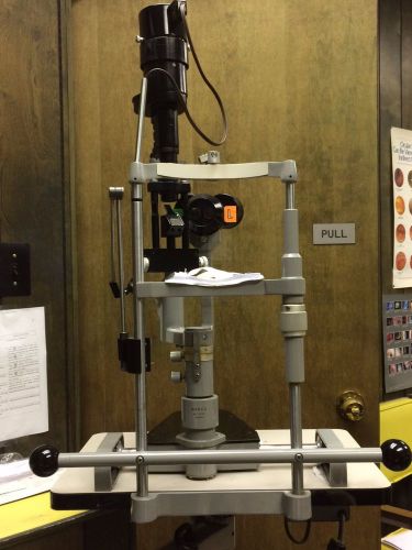 Slit Lamp Biomicroscope