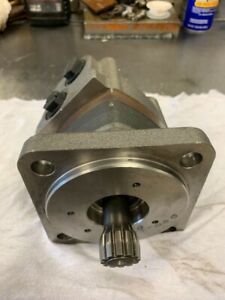 Eaton Char-Lynn Hydraulic Motor 106-1010-006. New.