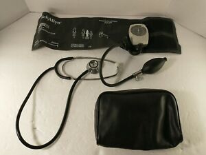 Tycos &amp; Welch Allyn Hand Held Blood Pressure Monitor Grafco Stethoscope  Case