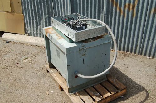 Acme 30KVA 30 KVA TRANSFORMER 240V Out VOLT 208Y/120V 3PH+Circuit Breaker Panel