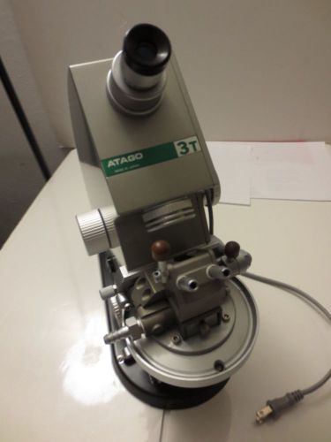 ATAGO NAR-3T REFRACTORMETER