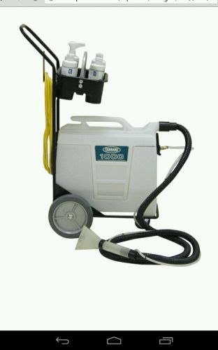 Tennant carpet extractor model 1000