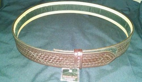 SAFARILAND BUCKLELESS DUTY BELT 2 1/4&#034; SIZE 38&#034; Brown BASKET WEAVE VELCRO LINED