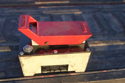 Special Service Supply Air powered hydraulic pump 10,000psi OTC 4020 Y-13