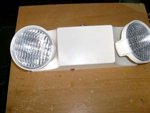 Dual Light Emergency Lighting