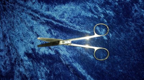 curved medical forceps