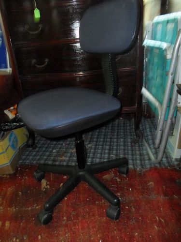 OFFICE-COMPUTER-SECEATARY-CHAIR-BLUE-ADJUSTABLE-TILT