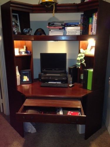 Office desk &amp; hutch for sale