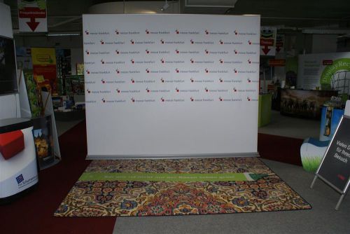 MEGA Rollup Display 320 x 250cm  ohne Grafik