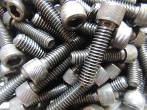 10pcs hex socket head cap screw,5/16-18x1-1/4 fasten bolt for sale