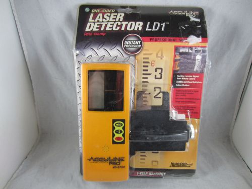 JOHNSON AccuLine Pro 40-6700 One-Sided Laser Detector with Clamp