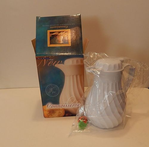 HOT Cold Coffee Carafe Thermal Server White 20 oz Push Button Control NIB NEW