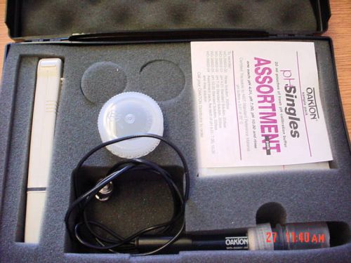 Oakton ph deluxe testr field kit tester wd-35624-70 bnc for sale