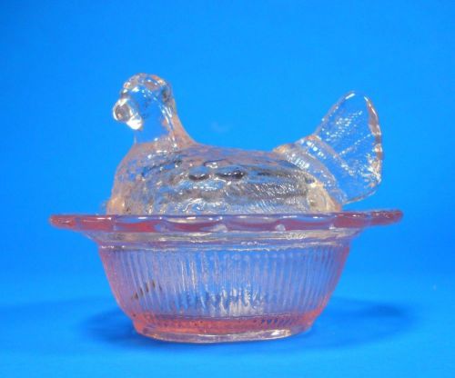 light pink glass salt hen chicken 2.75&#034; on nest, basket dish container