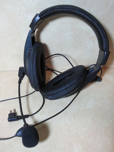 LOT OF 2 Motorola CP200/Motorola CP200XLS Headset, PTT / Motorola PTT headset