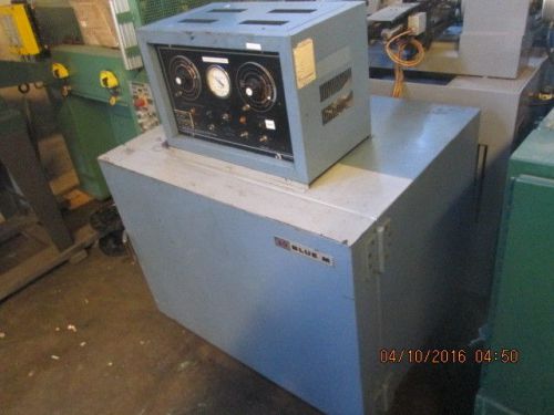 BLUE M MODEL C0-250-1 ENVIRONMENTAL CHAMBER / OVEN -73 DEGREES TO +204 DEGREES C