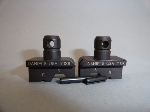 New Daniels DMC M22520/5-33 Y136 Terminal Crimping Die Dies Set Cage 11851