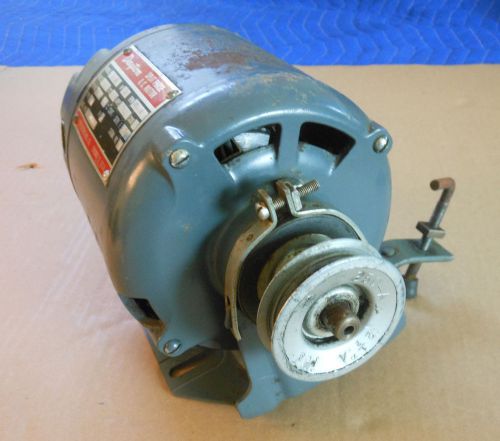 Vintage Dayton Electric Motor Split Phase 115 V Model 5K240 Chicago USA