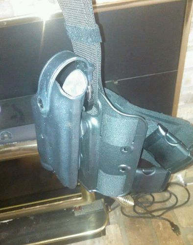 Safariland SLS Platform holster right handed for Glock 17/19/22 with light