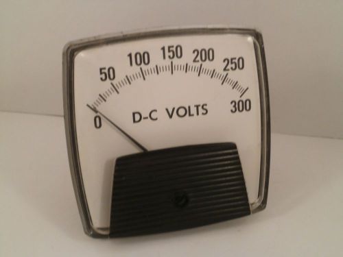 GE DC VOLT METER 0-300 DC  #  50-254320RXRX1