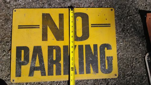 Metal Sign, Warehouse &#034;NO PARKING&#034; Garage, Man Cave