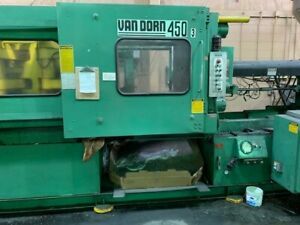 450 Ton Van Dorn injection machine