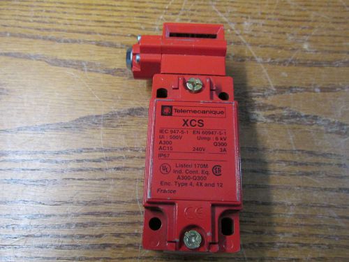 Unused nos telemecanique xcs-c703 safety interlock limit switch for sale