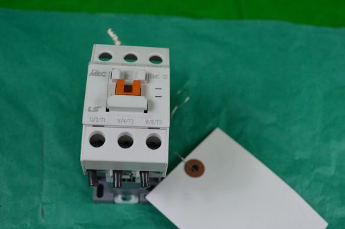 MEC LS INDUSTRIAL SYSTEMS GMC-32 CONTACTOR A1-220V