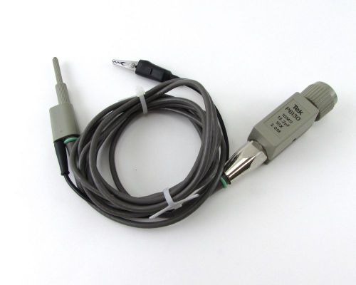 Tektronix P6130 Oscilloscope Probe 10M? 13.2pF 10x 2 Meter