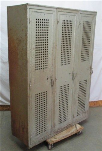 Lyon 3 Door Old Metal Gym Locker Room School Business Industrial Age Cabinet