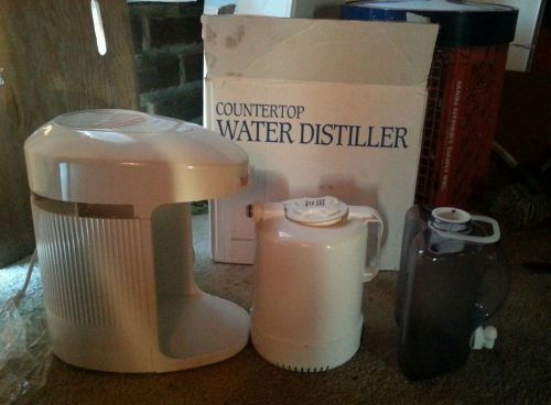 Tuttnauer 9000 countertop steam distiller (9.5&#034; w  X  16&#034; d  X  15&#034; h)