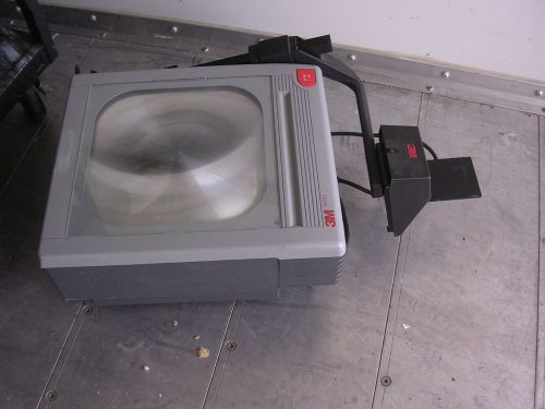 3M OVERHEAD PROJECTOR MODEL 9050