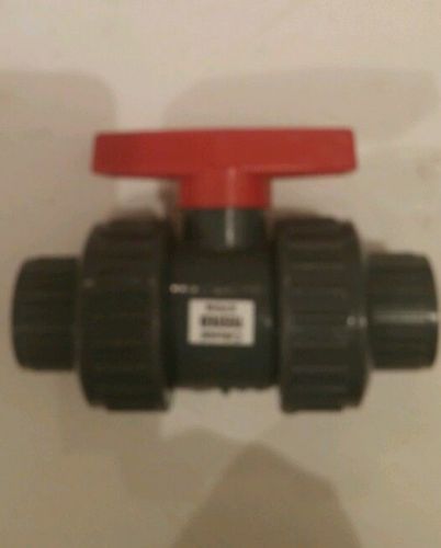 NEW COLONIAL 3/4&#034;PVC  NON SHOCK 235 PSI  BALL VALVE