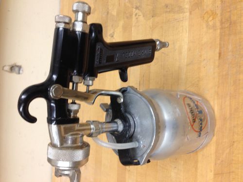 USED Binks MODEL 7 spray gun 36SD aircap and Binks Spray Gun Cup