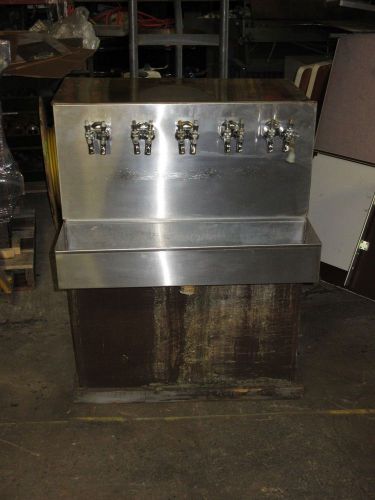 10 Head Beer Tap System                     (8209-090)