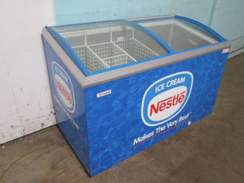 &#034;CARAVELL&#034; COMMERCIAL H.D. 51&#034;W GLASS TOP NOVELTY ICE-CREAM FREEZER MERCHANDISER