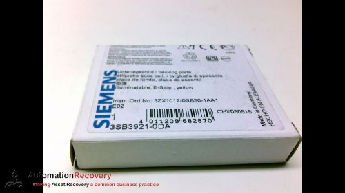 SIEMENS 3SB3921-0DA    YELLOW NAME PLATE ILLUMINATED 24 V AC/DC, NEW